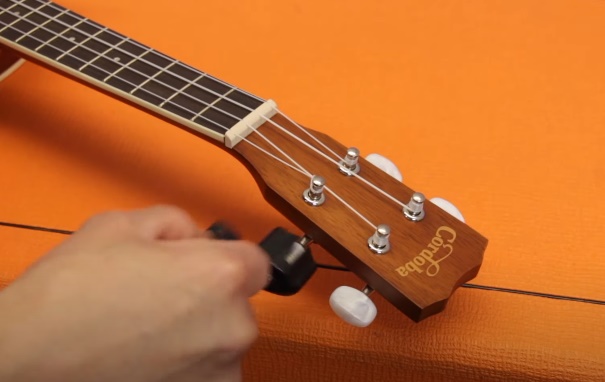 unwind ukulele
